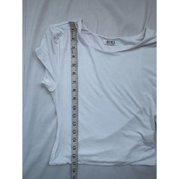 Blenca White Baby Tee Size M Crop T Shirt Top Basics Closet Staple Essential - Picture 9 of 9